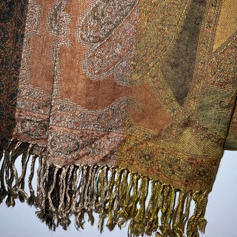 Scarf - Picture 3 of 5